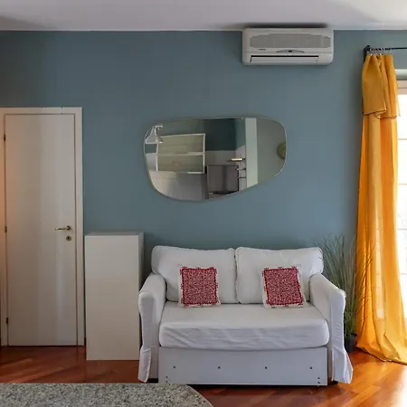 Splendid One Bedroom 2 Level Duomo - Mirable Pm * Milano
