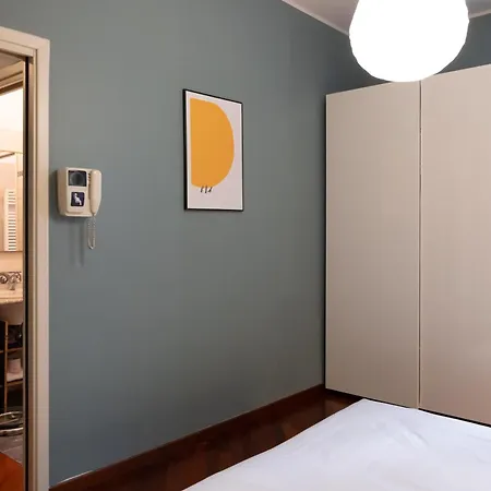 Splendid One Bedroom 2 Level Duomo - Mirable Pm Lägenhet *