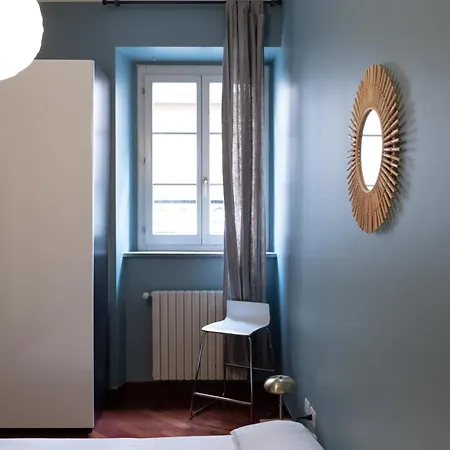 Splendid One Bedroom 2 Level Duomo - Mirable Pm Lägenhet