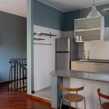 Splendid One Bedroom 2 Level Duomo - Mirable Pm Lägenhet